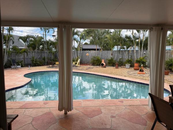 Palm Beach Gardens Estates, 445 Riverside Dr, Palm Beach Gardens, Florida 33410, image 1