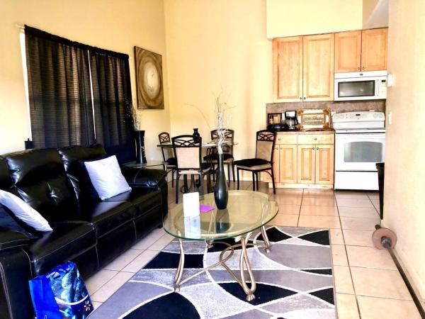 Timber Pine, 1617 W 27th St #A, Riviera Beach, Florida 33404, image 3