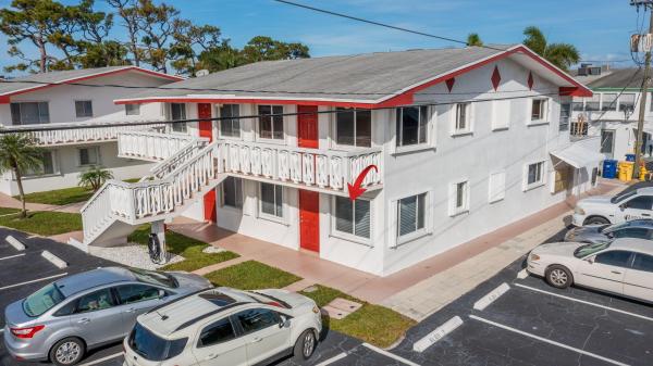Lakeside Point Gardens, 2020 Lake Osborne Dr #10, Lake Worth Beach, Florida 33461, image 1