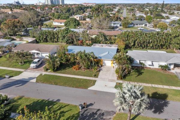 Palm Beach Cabana Colony, 12043 Dolphin Dr, Palm Beach Gardens, Florida 33410, image 1