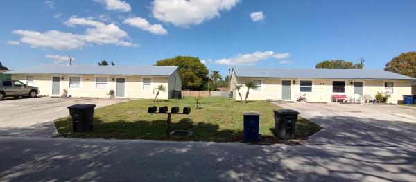 Fort Pierce Residential, 914 Skylark Dr, Fort Pierce, Florida 34982, image 1