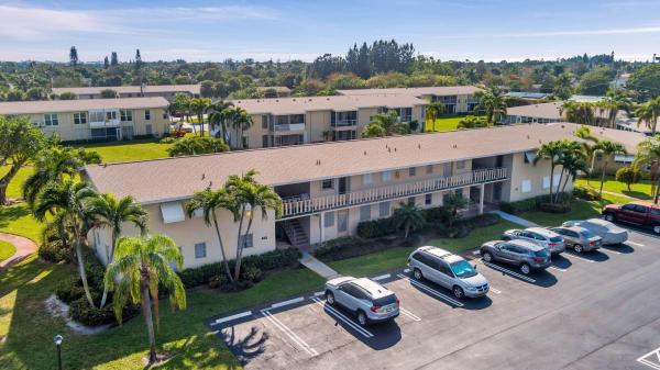 Four Sea Suns, 312 NE 17th Ave #101, Boynton Beach, Florida 33435, image 1