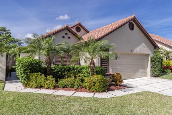 Ironwood, 23 Ironwood Way N, Palm Beach Gardens, Florida 33418, image 2