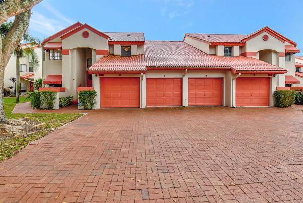 The Lexington Club Villas, 7705 Lexington Club Blvd #C, Delray Beach, Florida 33446, image 1