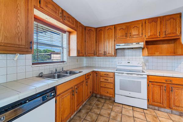 Palm Springs Village, 332 Cypress Ln, Palm Springs, Florida 33461, image 2
