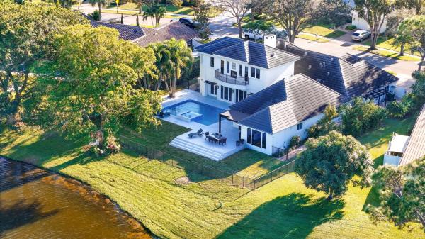 Boca Bath & Tennis Club, 2149 NW 19th Way, Boca Raton, Florida 33431, image 1