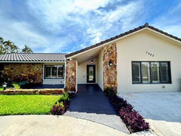 Mission Hill, 3045 S Seacrest Blvd, Boynton Beach, Florida 33435, image 1