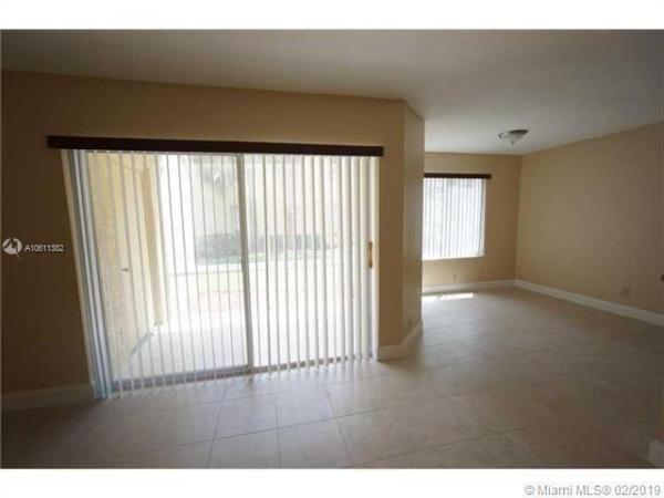 Napoli Gardens, 912 Coral Club Dr #912, Coral Springs, Florida 33071, image 1