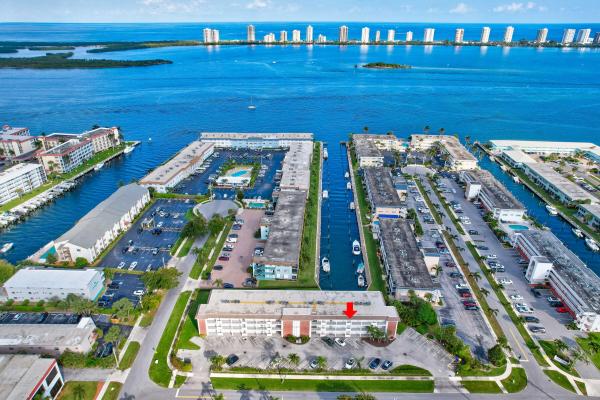 Northport, 236 Castlewood Dr #307, North Palm Beach, Florida 33408, image 1