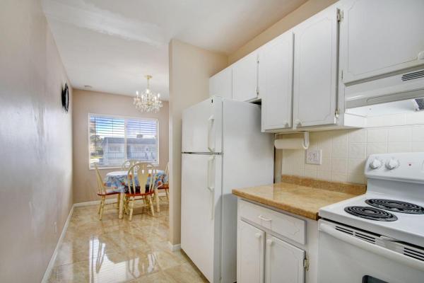Parkview Villas, 2400 Lake Osborne Dr #212, Lake Worth Beach, Florida 33461, image 2