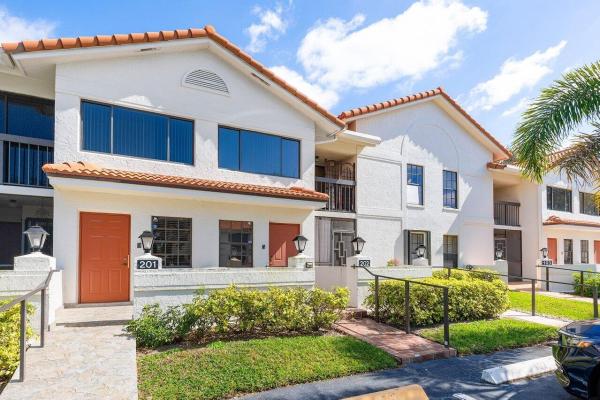Sun Valley East, 9704 Sills Dr #202, Boynton Beach, Florida 33437, image 1