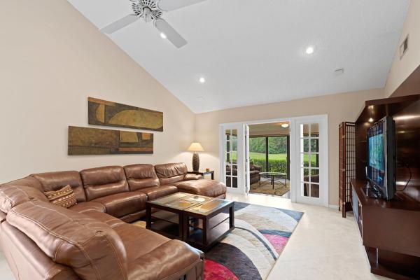 Greens Of Boca Lago, 8030 Eastlake Dr #10b, Boca Raton, Florida 33433, image 1