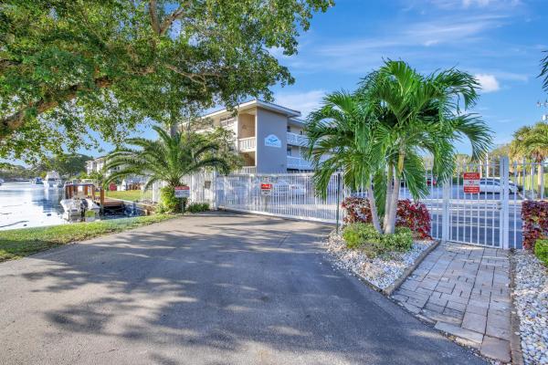 Rio Nuevo, 900 SW 12th St #208, Fort Lauderdale, Florida 33315, image 1