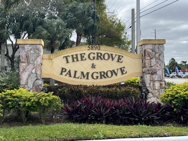 The Grove, 514 Ponderosa Dr #32, Fort Pierce, Florida 34982, image 1