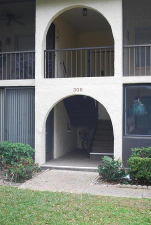 Pine Ridge South 3, 306 Knotty Pine Cir #B-2, Greenacres, Florida 33463, image 1