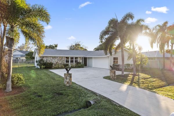 Sandhill Crossing, 1515 SE Mariana Rd, Port St. Lucie, Florida 34953, image 2