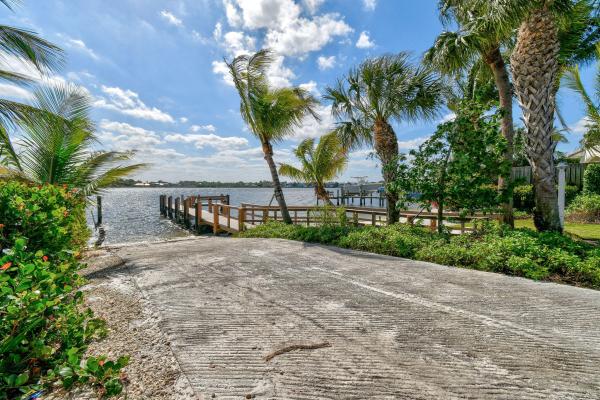 Tequesta Country Club, 100 Fairview W, Tequesta, Florida 33469, image 1