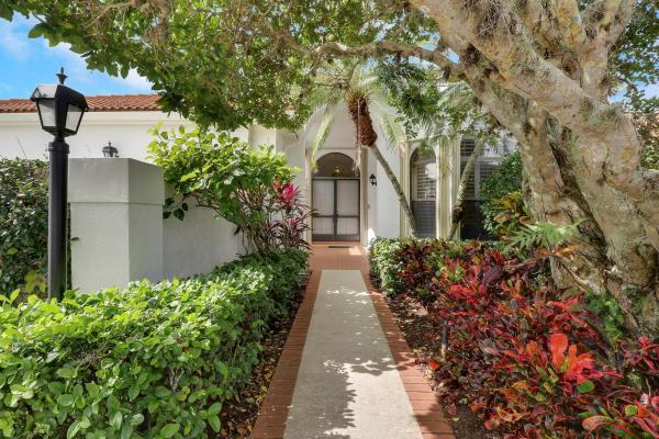Lantern Bay At Jonathan's Landing, 3483 Lantern Bay Dr, Jupiter, Florida 33477, image 1