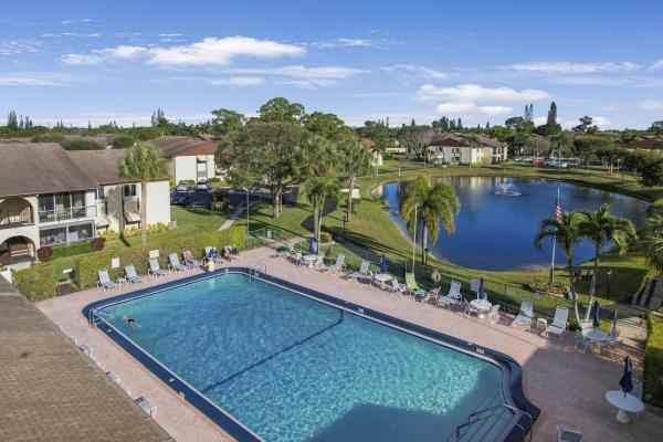 La Pinata, 5817 La Pinata Blvd #C-2, Greenacres, Florida 33463, image 1