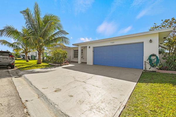 Paradise Gardens 4, 7300 NW 9th Ct, Margate, Florida 33063, image 1