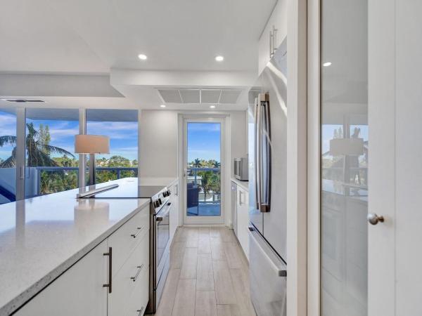 Vantage View, 2841 N Ocean Blvd #508, Fort Lauderdale, Florida 33308, image 2