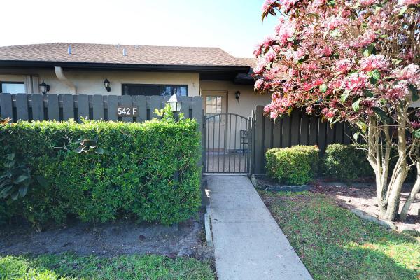 Pine Ridge North 1, 542 Shady Pine Way #F, Greenacres, Florida 33415, image 1