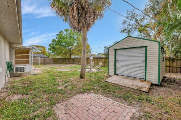 Lakewood Park, 7505 Kenwood Rd, Fort Pierce, Florida 34951, image 2
