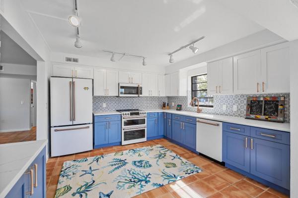 The Sands, 3221 S Lakeview Cir #18101, Fort Pierce, Florida 34949, image 2