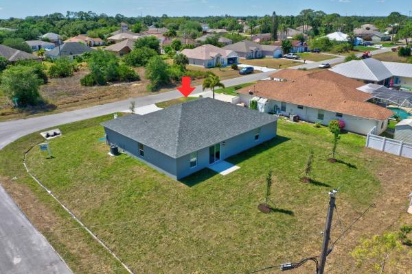 6773 NW Daffodil Ln, Port St. Lucie, Florida 34983, image 2