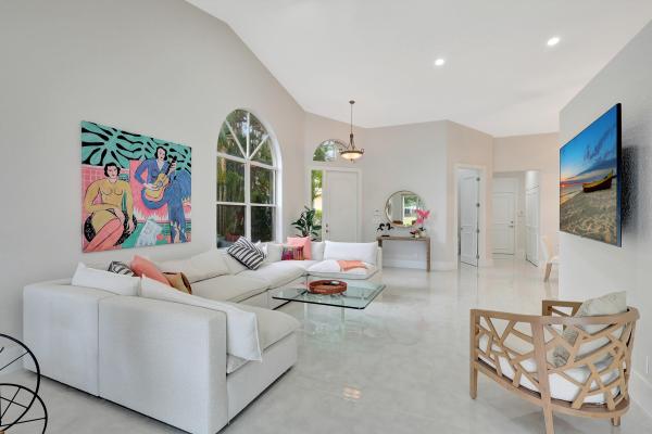 Cambridge At Wycliffe, 4614 Carlton Golf Dr, Lake Worth, Florida 33449, image 3
