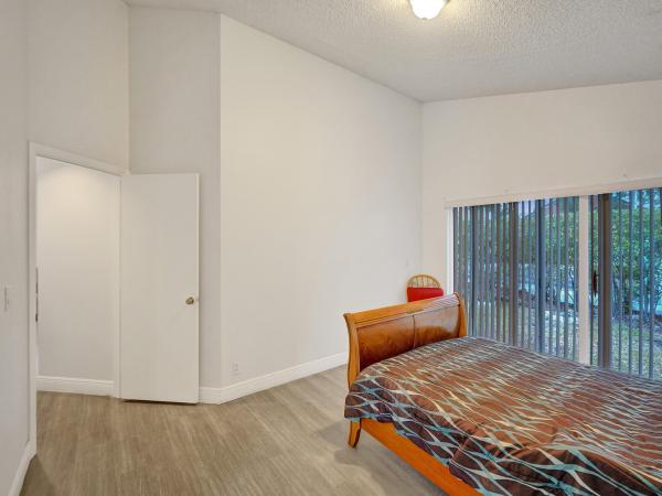 Bermuda Springs, 520 Somerset Way, Weston, Florida 33326, image 3