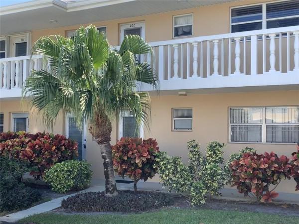 Village Royale, 2121 NE 1st Ct #204, Boynton Beach, Florida 33435, image 1
