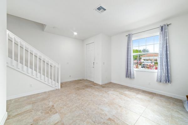 Charleston Commons, 4319 Braxton Ave, West Palm Beach, Florida 33417, image 1
