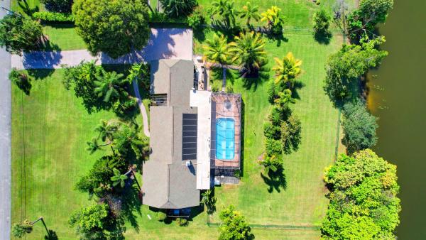 Whippoorwill Lakes, 897 Whippoorwill Trl, West Palm Beach, Florida 33411, image 1