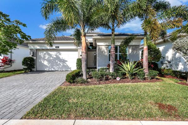 Valencia Sound, 12641 Blue Seagrass Mnr, Boynton Beach, Florida 33473, image 2
