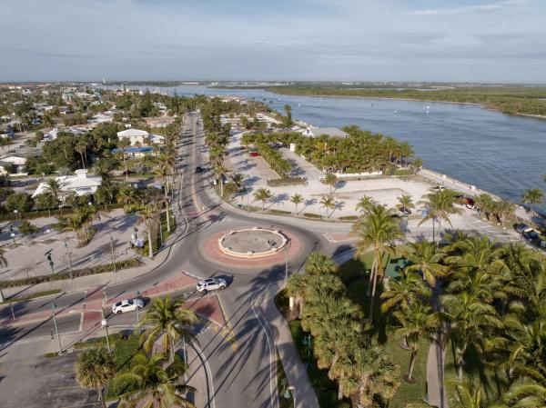 1721 Avalon Ave, Fort Pierce, Florida 34949, image 2
