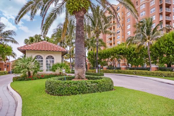 Highland Beach Club, 3594 S Ocean Blvd #608, Highland Beach, Florida 33487, image 1