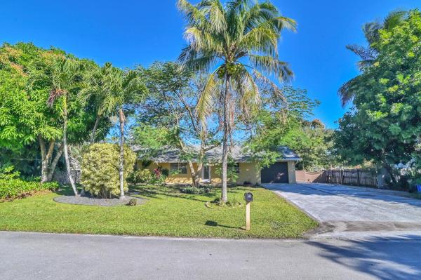 Tropical Country Estates, 9219 Brandy Ln, Lake Worth Beach, Florida 33467, image 1