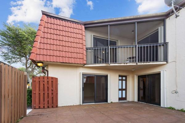 Somerset, 3909 Victoria Dr, West Palm Beach, Florida 33406, image 1