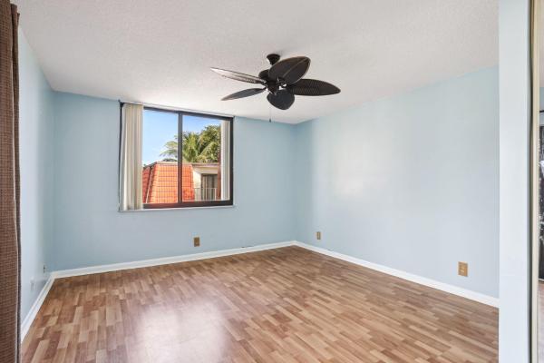 Somerset, 3909 Victoria Dr, West Palm Beach, Florida 33406, image 2