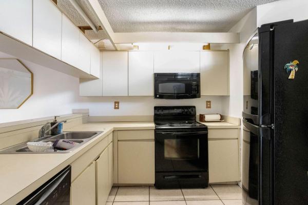 Somerset, 3909 Victoria Dr, West Palm Beach, Florida 33406, image 1