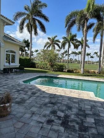 257 Royal Palm Way, Boca Raton, Florida 33432, image 2
