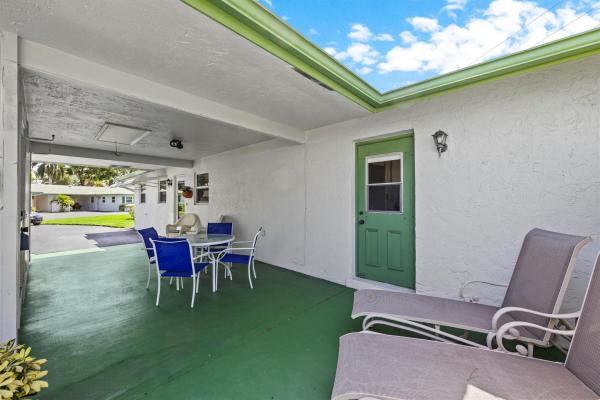 Country Manors, 809 Meadowlark Ln, Delray Beach, Florida 33445, image 1