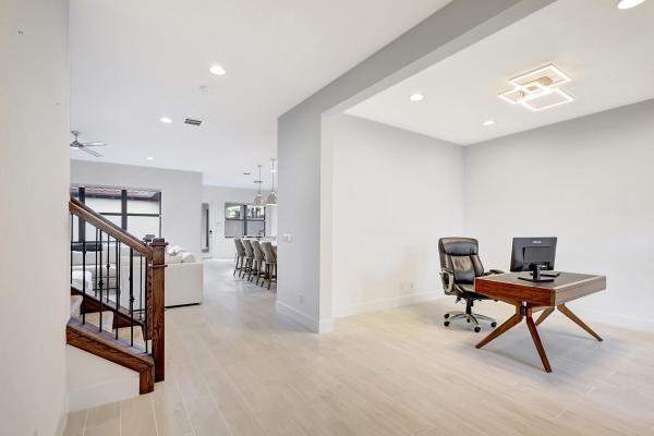 Alton, 8055 Hobbes Way, Palm Beach Gardens, Florida 33418, image 2