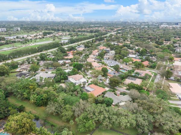 6963 N Grande Dr, Boca Raton, Florida 33433, image 2