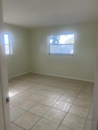 Palm Springs Village, 296 Alemeda Dr, Palm Springs, Florida 33461, image 3