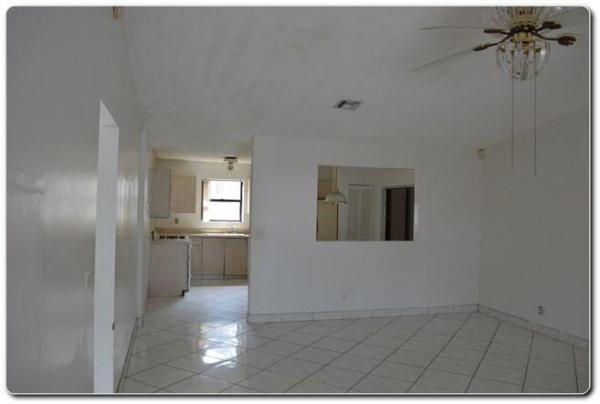 Lantana Homes, 5714 Ithaca Cir E, Lake Worth, Florida 33463, image 1