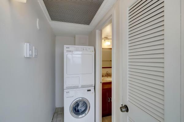 Parker Plaza Estates, 2030 S Ocean Dr #310, Hallandale Beach, Florida 33009, image 1