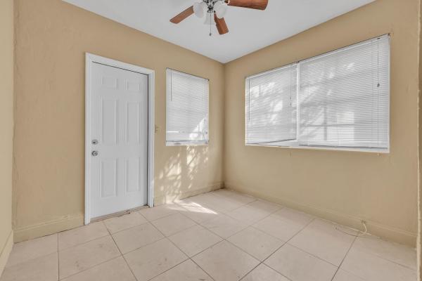 Lake Worth Town, 632 N M St, Lake Worth Beach, Florida 33460, image 1