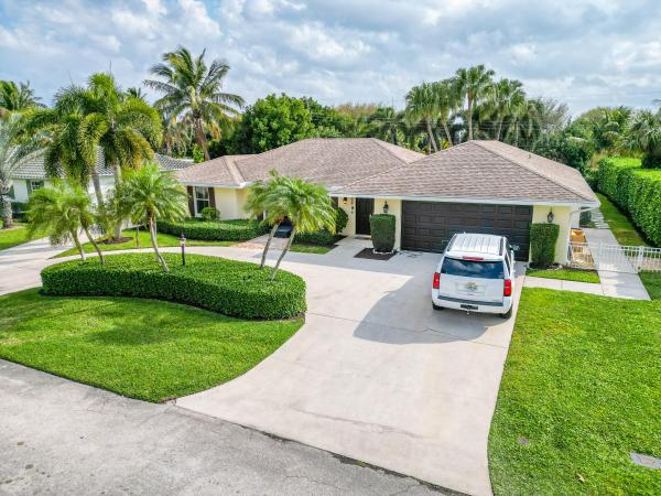 Palm Ridge Estates, 1920 Mediterranean Rd W, Lake Clarke Shores, Florida 33406, image 1